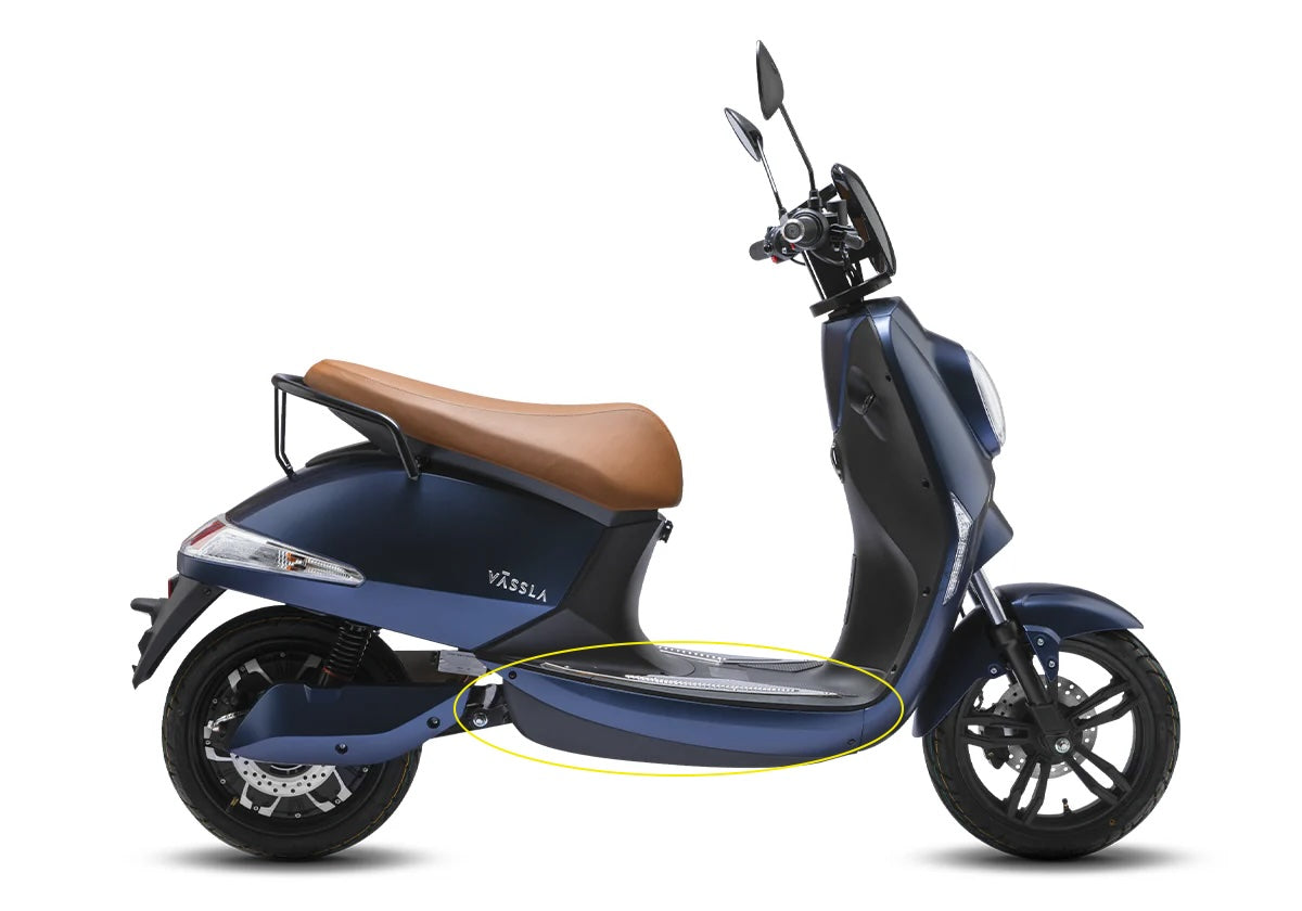 Kåpa Unterboden Rechts | Vässla Scooter